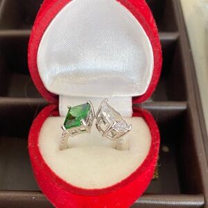 Emerald Crystal Stone Ring